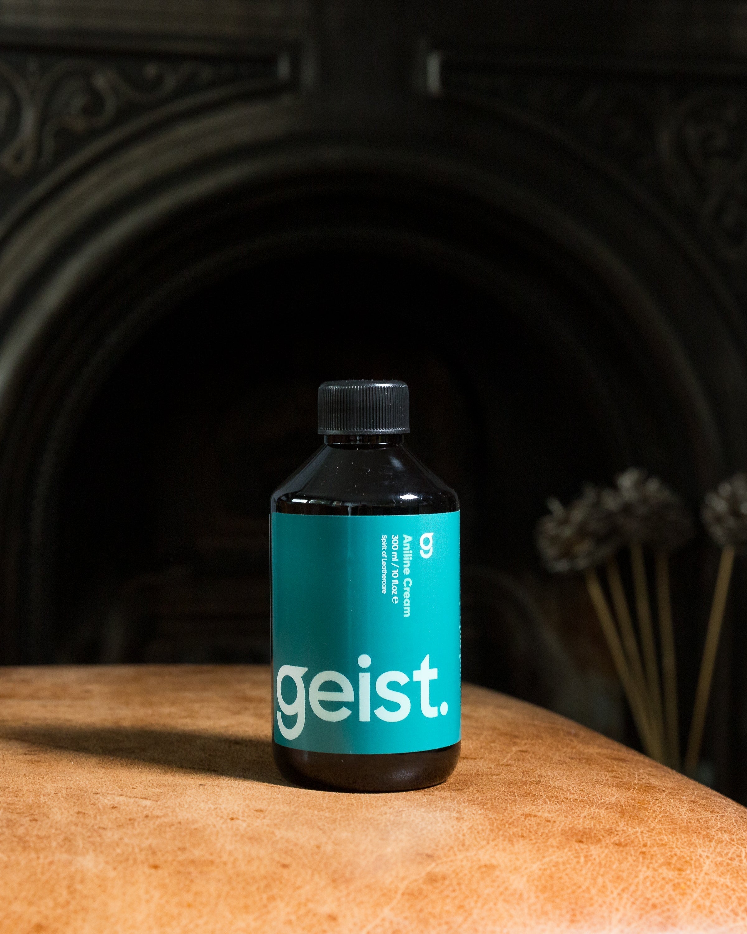 Geist Aniline Cream