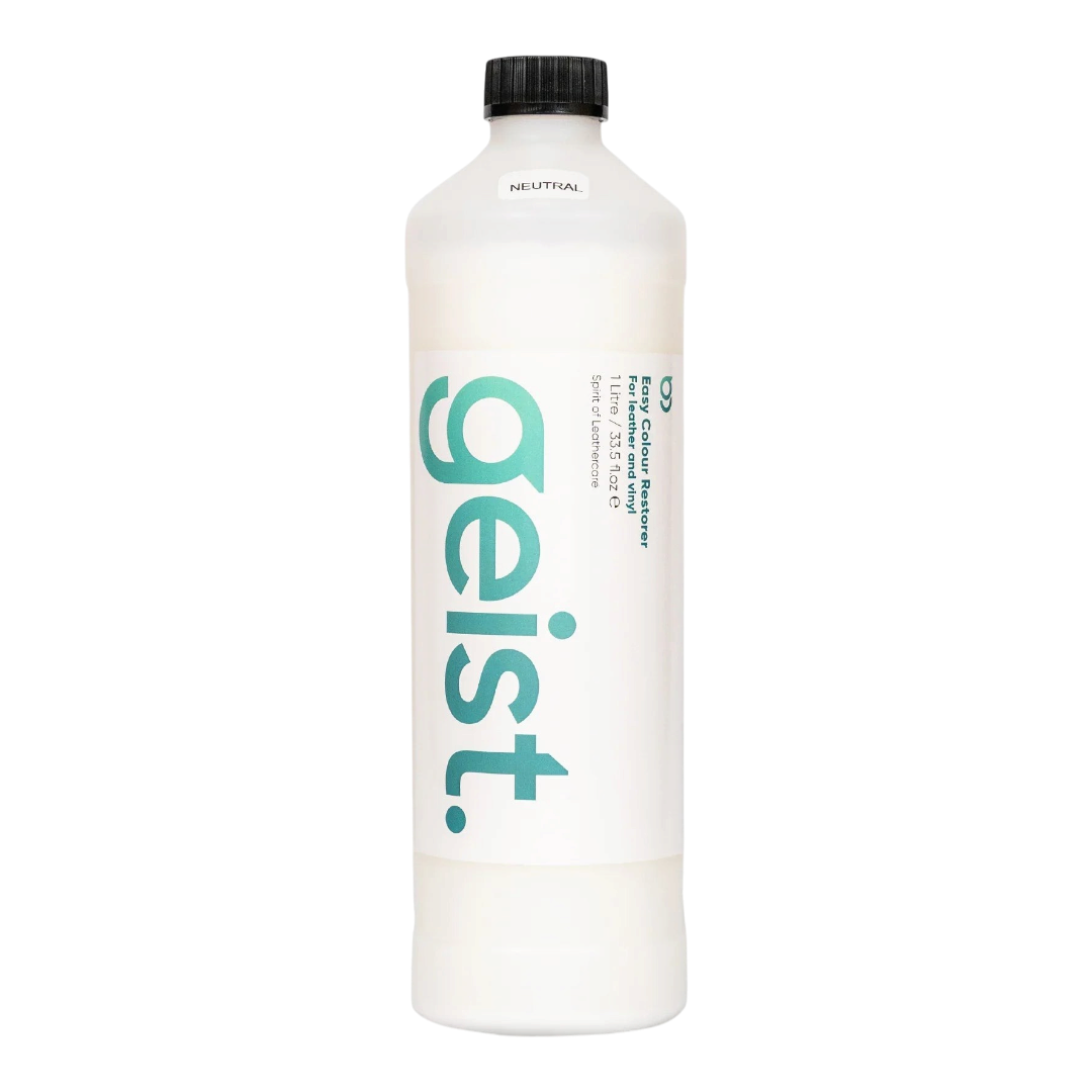 The Detail Warehouse Geist Easy Colour Restorer Kit for leather and vinyl repair including bottles, sponges, and brush.