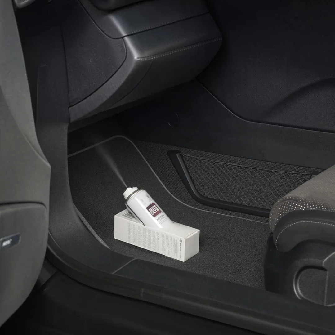 The Detail Warehouse Autoglym Air-Con Cleaner aerosol can for refreshing and sanitizing vehicle air conditioning systems