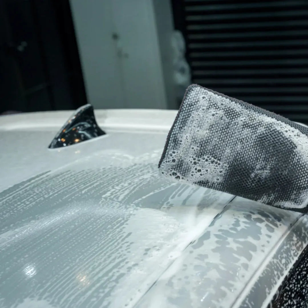 OPTiX Medium Clay Mitt - Car Paint Decontamination Towel