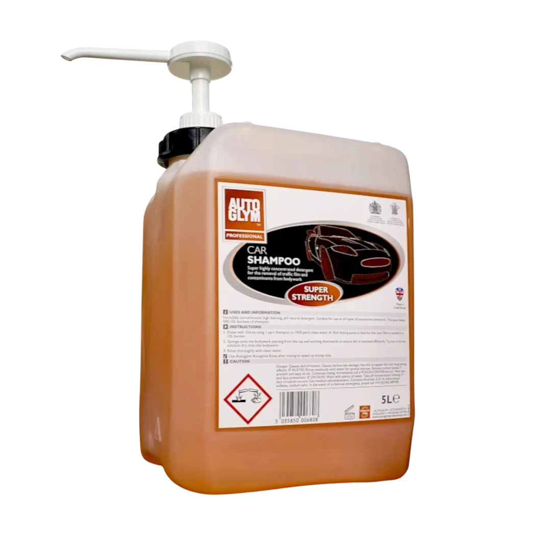 The Detail Warehouse Autoglym Super Strength car shampoo in a 5 litre drum with a white dosing pump attached.