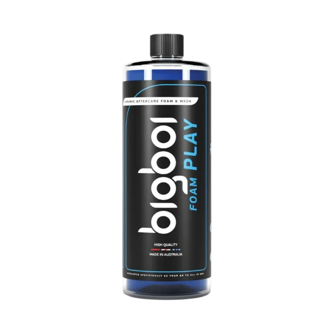 The Detail Warehouse BigBoi FOAM PLAY ceramic-infused snow foam concentrate in a clear bottle with black label.