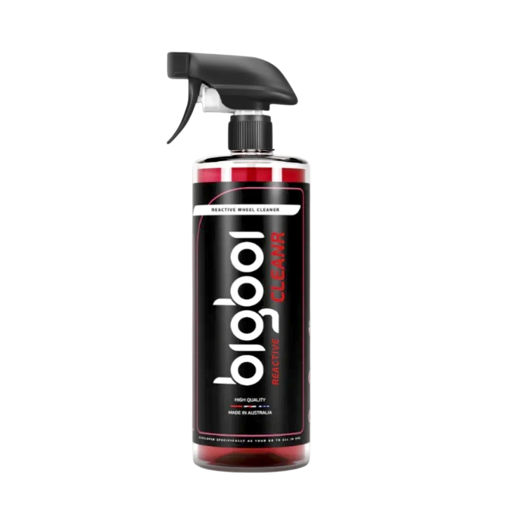 The Detail Warehouse BigBoi REACTIVE wheel and tyre cleaner spray bottle with red liquid formula