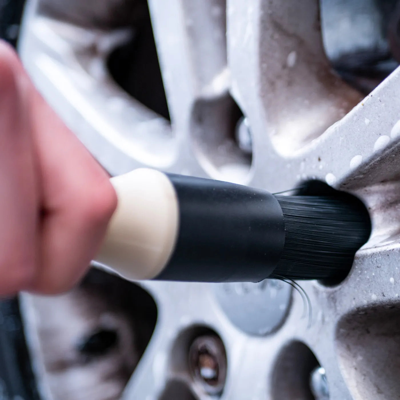 Autoglym Hi-Tech Bristled Wheel Cleaning Brush