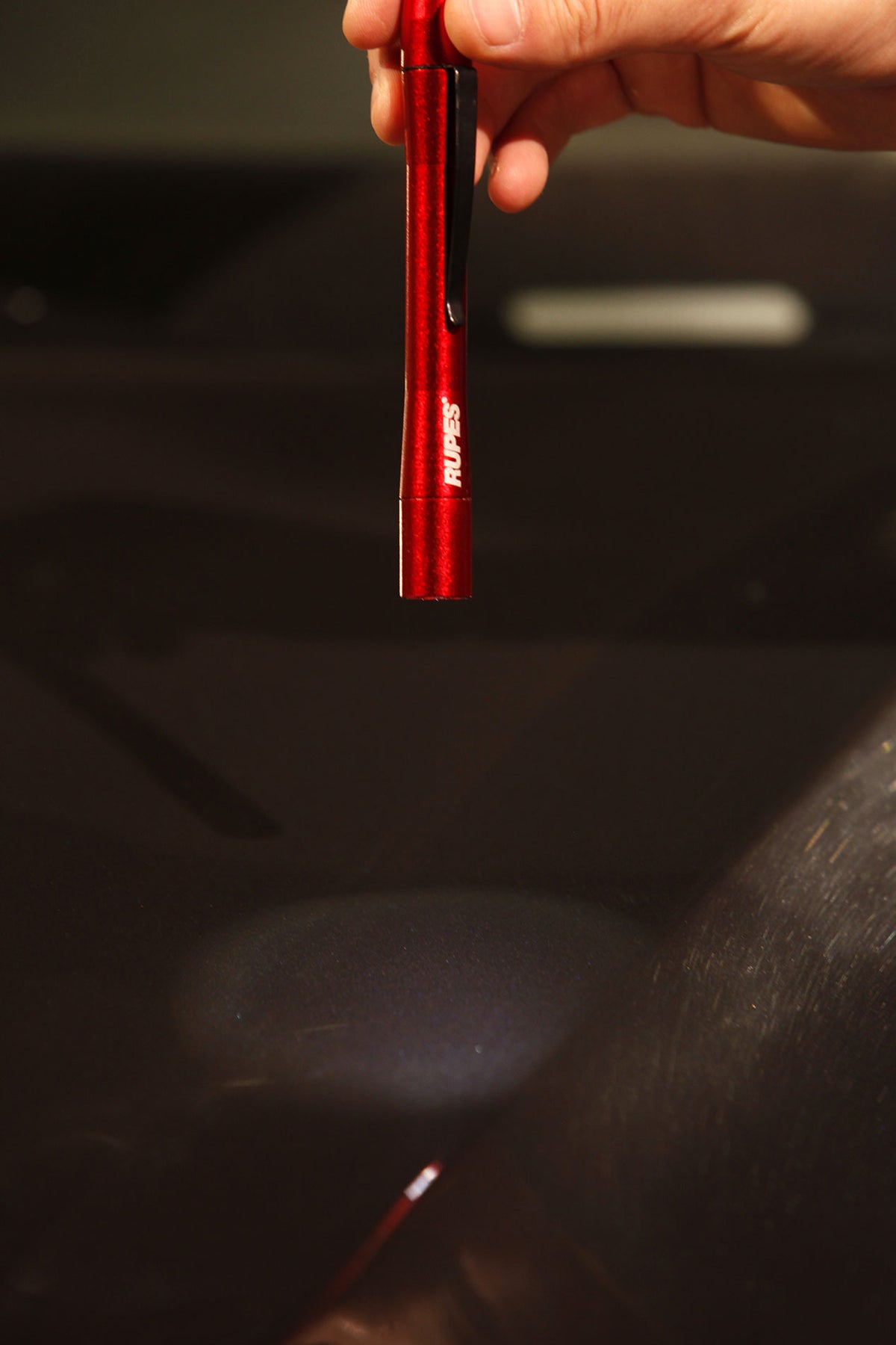 Rupes Swirl Finder Pen Light - LED with adjustable beam focus